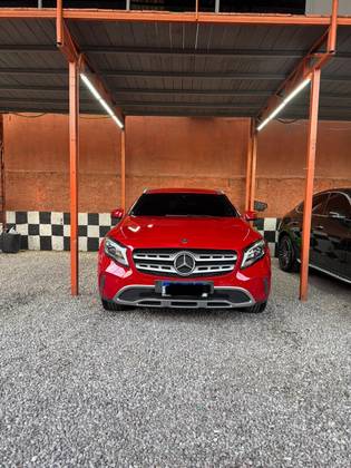 MERCEDES-BENZ GLA 200 1.6 CGI FLEX ADVANCE 7G-DCT MERCEDES-BENZ GLA 200 1.6 CGI FLEX ADVANCE 7G-DCT